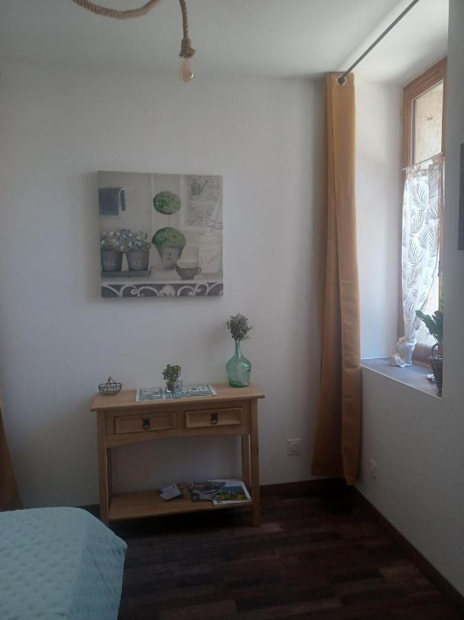 Chambre D'Hote Au Jardin Le Clos Des Vins D'Anges Saint-Pierre-des-Champs Eksteriør billede